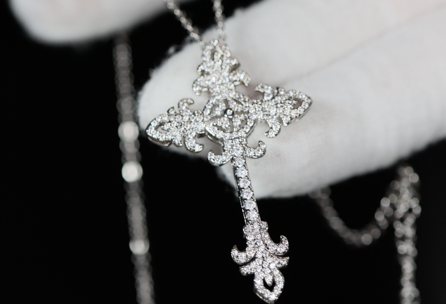 Womens Cross Necklace | Cross Pendant and Necklace | Womens Diamond Cross Pendant