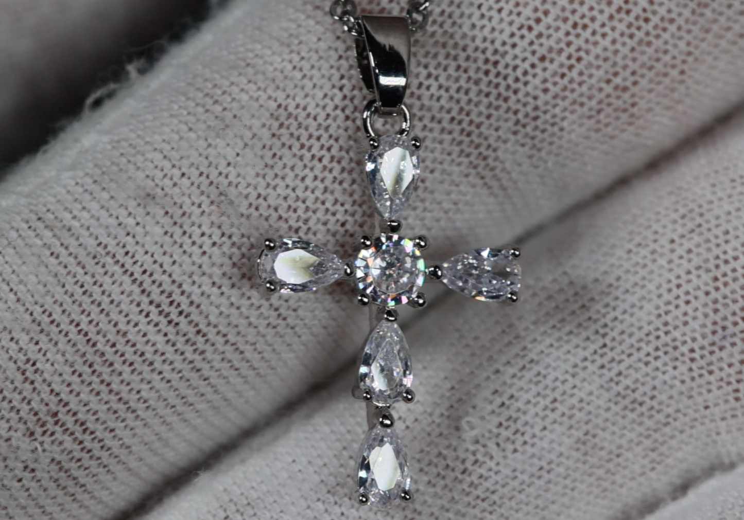 Small Diamond Cross | Womens Diamond Cross Pendant