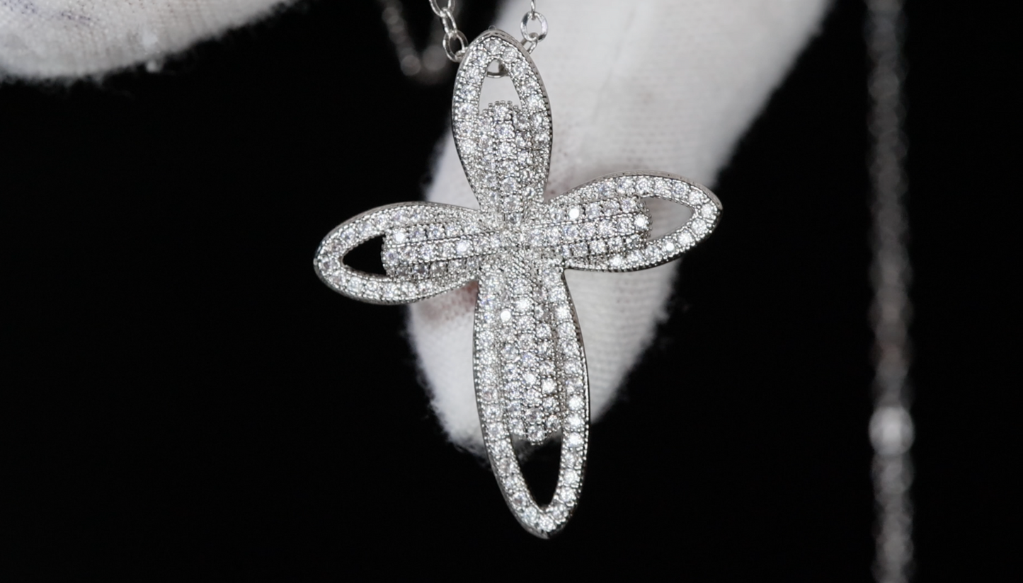 Cross necklace for Men | Cross Necklace Women | Cross Pendant and Necklace | Cross Chain for Men | Iced Out Cross Pendant
