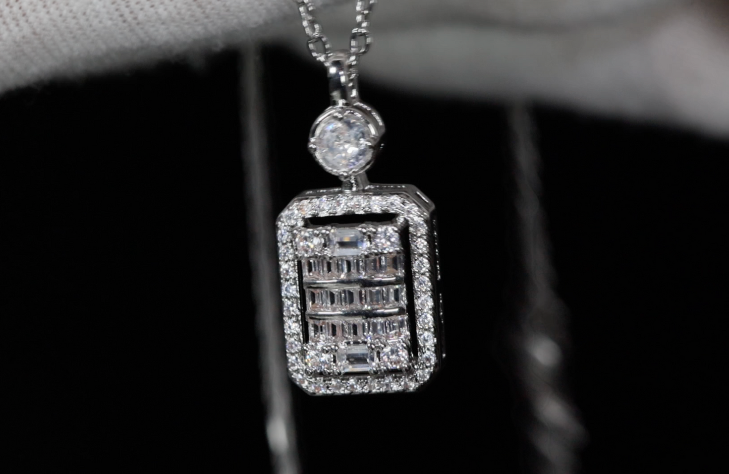 Wedding Necklace | Womens Baguette Diamond Pendant