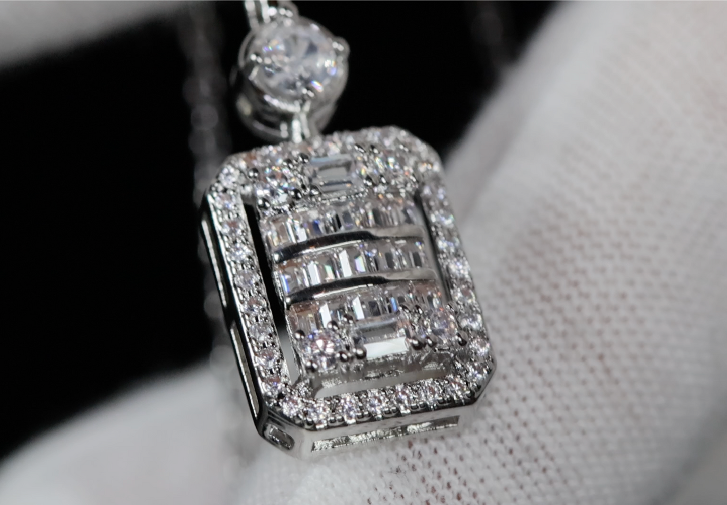Wedding Necklace | Womens Baguette Diamond Pendant