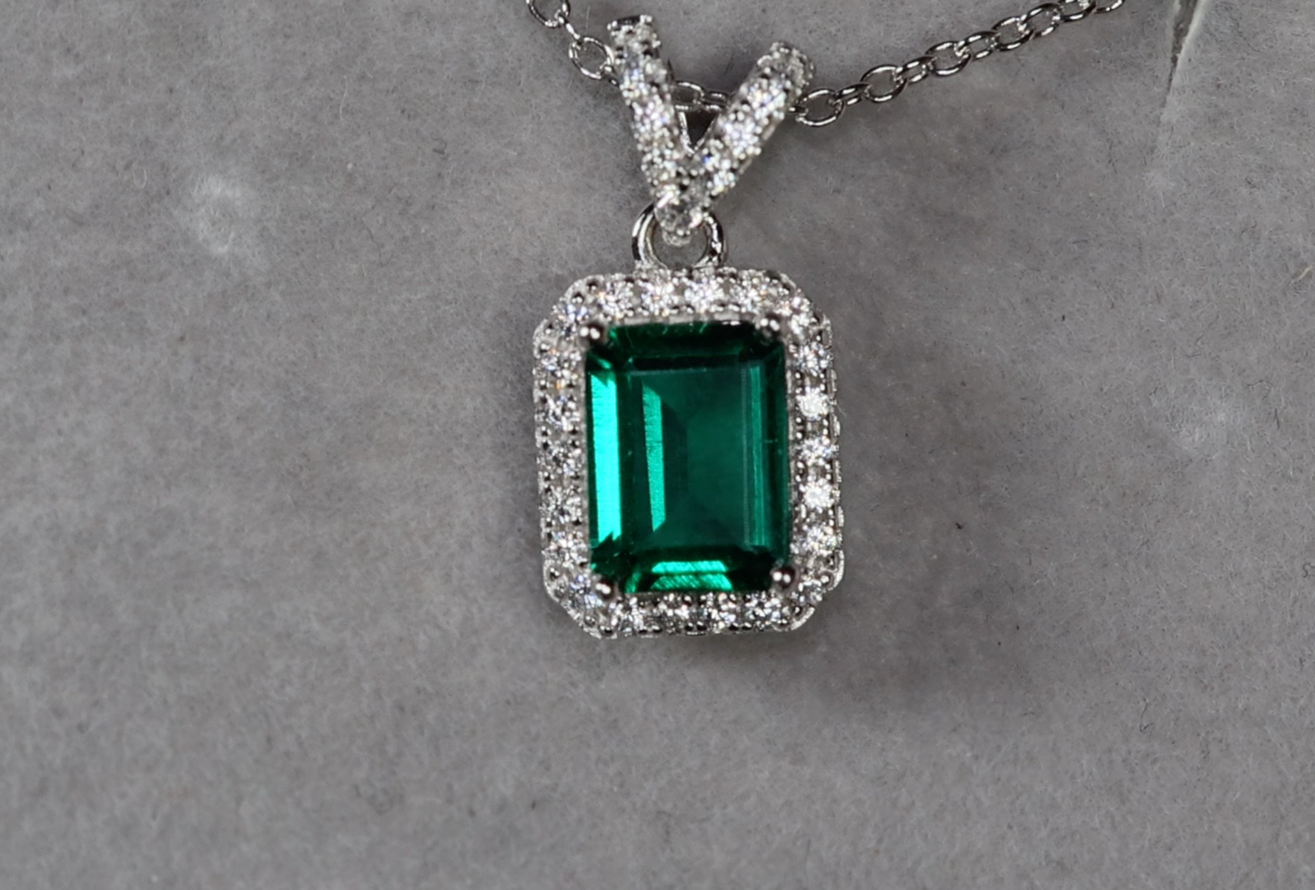 Lab Grown Emerald Necklace | Colombian Emerald Pendant