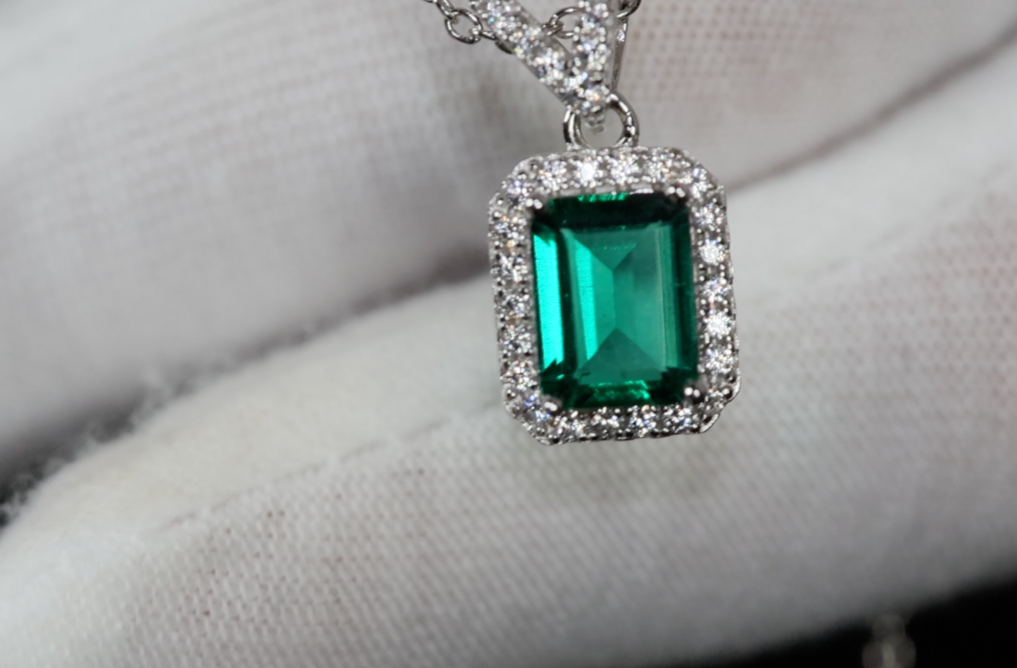 Lab Grown Emerald Necklace | Colombian Emerald Pendant