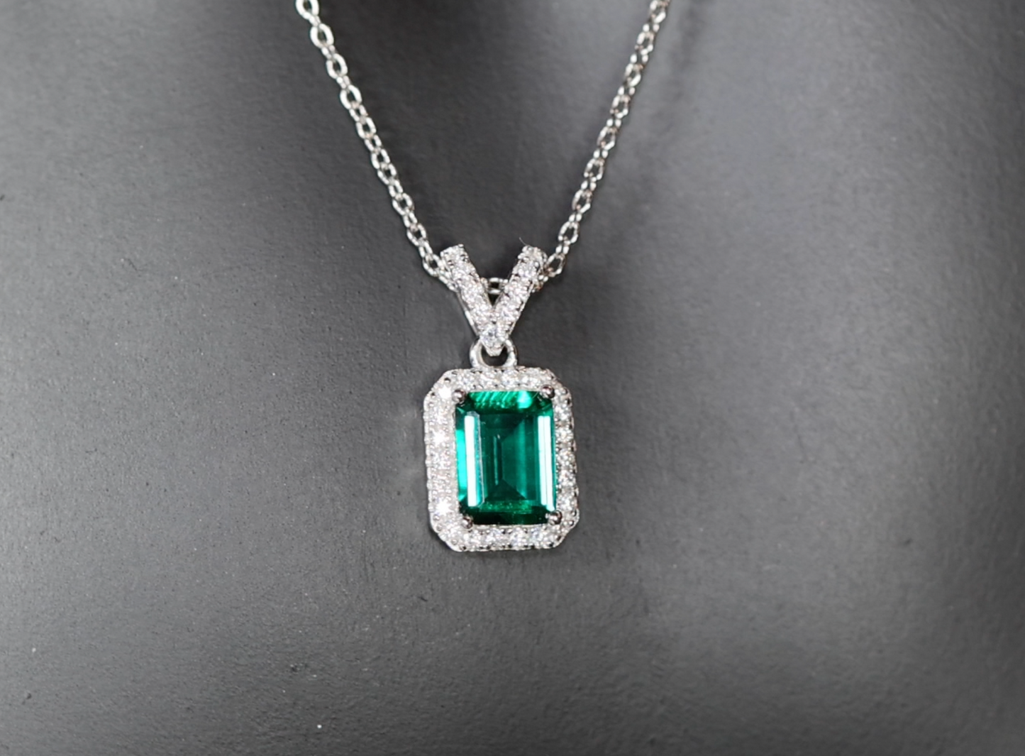 Lab Grown Emerald Necklace | Colombian Emerald Pendant