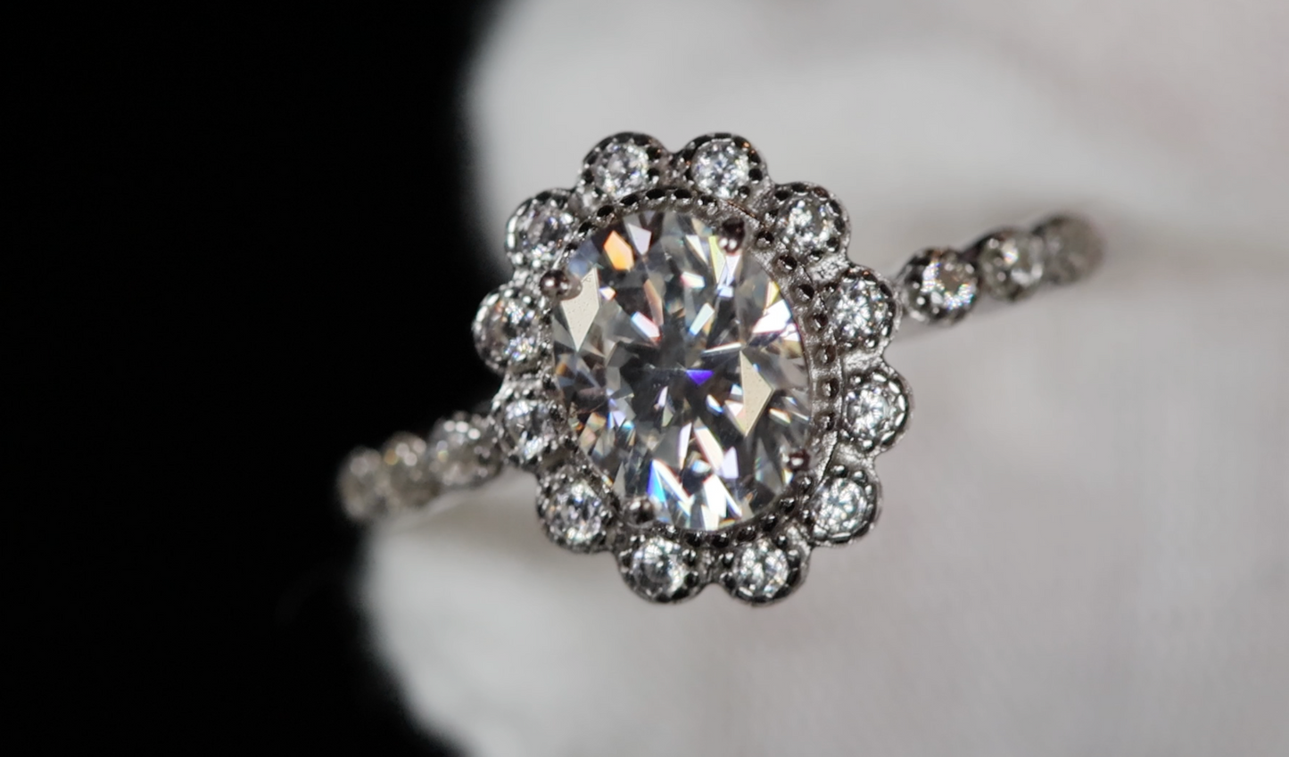 Moissanite Engagement Rings | Oval Moissanite Rings