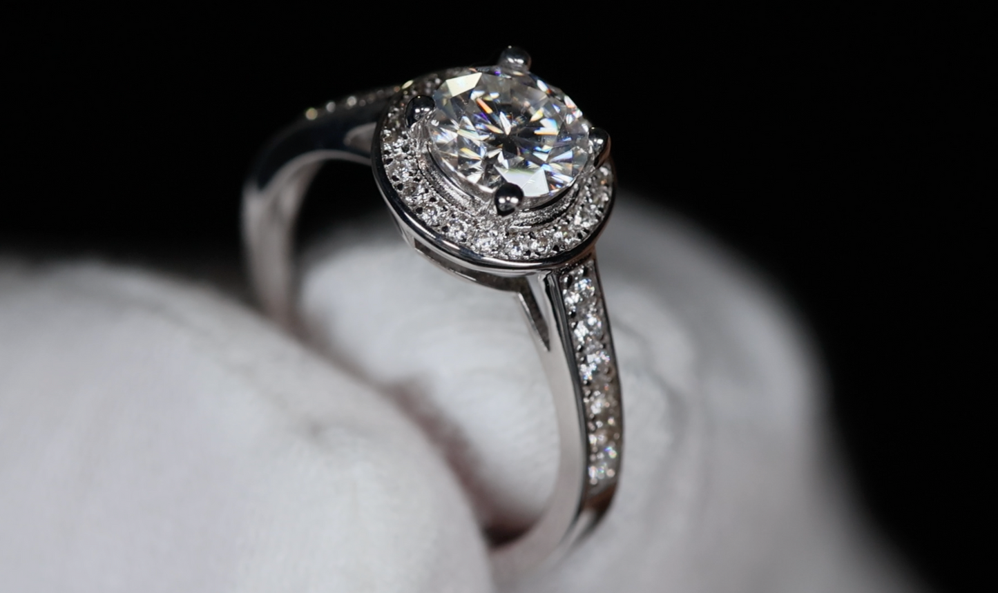 Womens Moissanite Diamond Engagement Ring