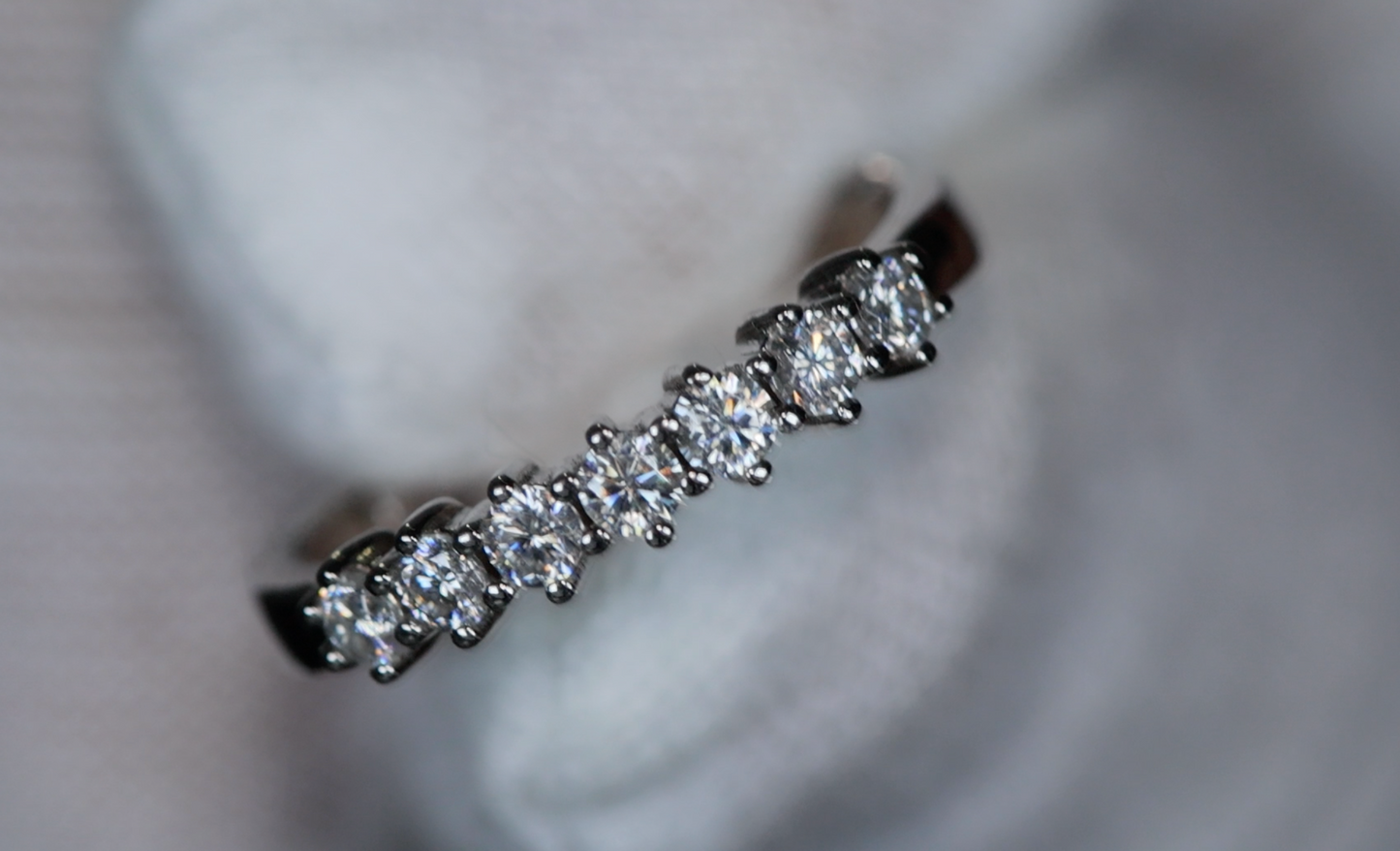 Moissanite Diamond Wedding Ring