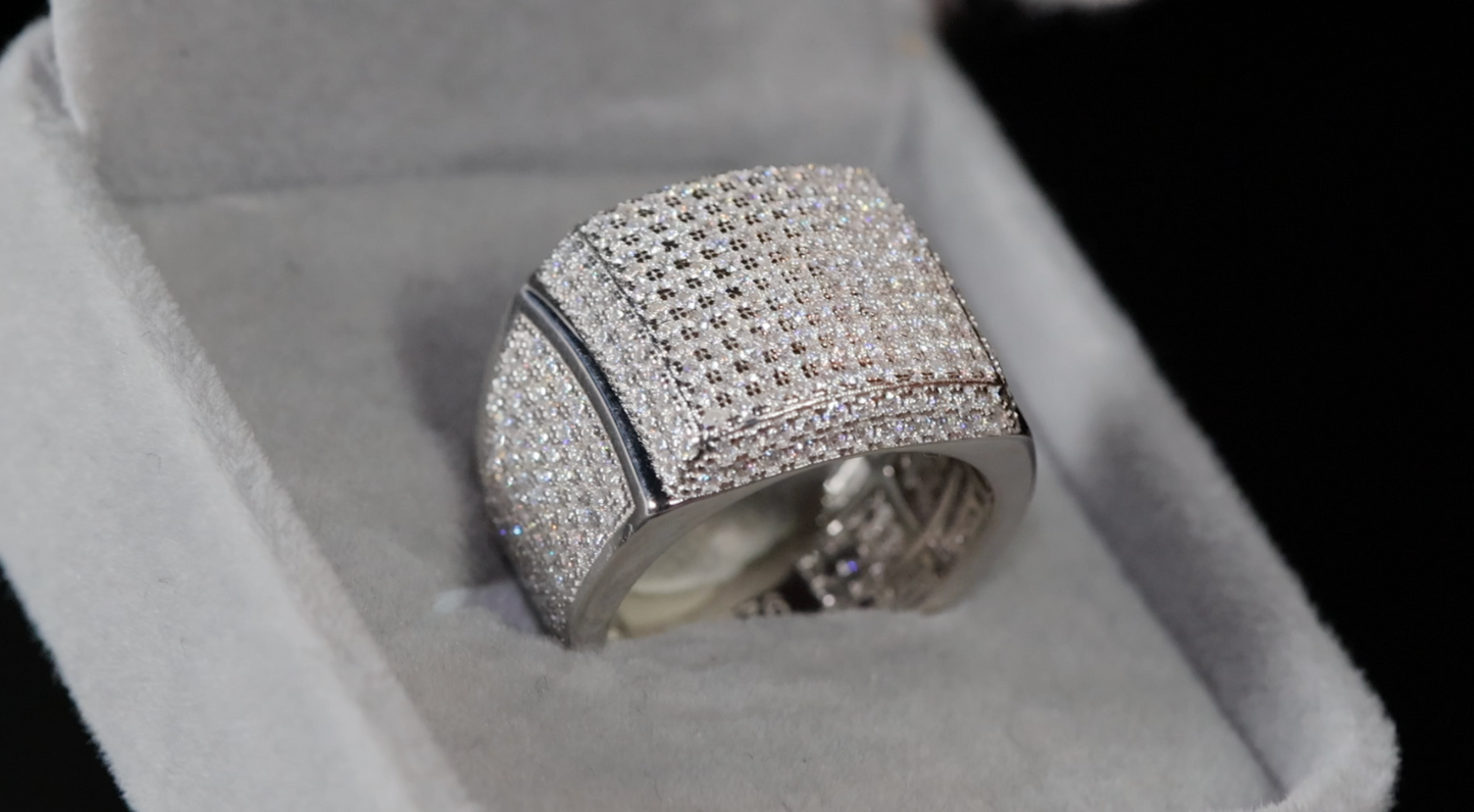 mens moissanite diamond wedding rings