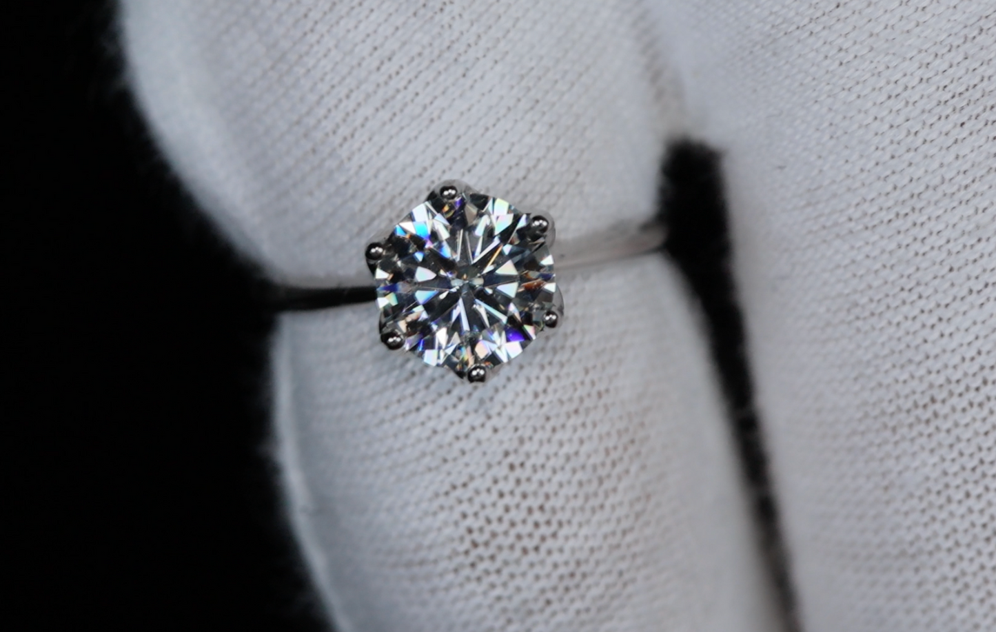 Womens Moissanite Engagement Ring | Moissanite Engagement Rings