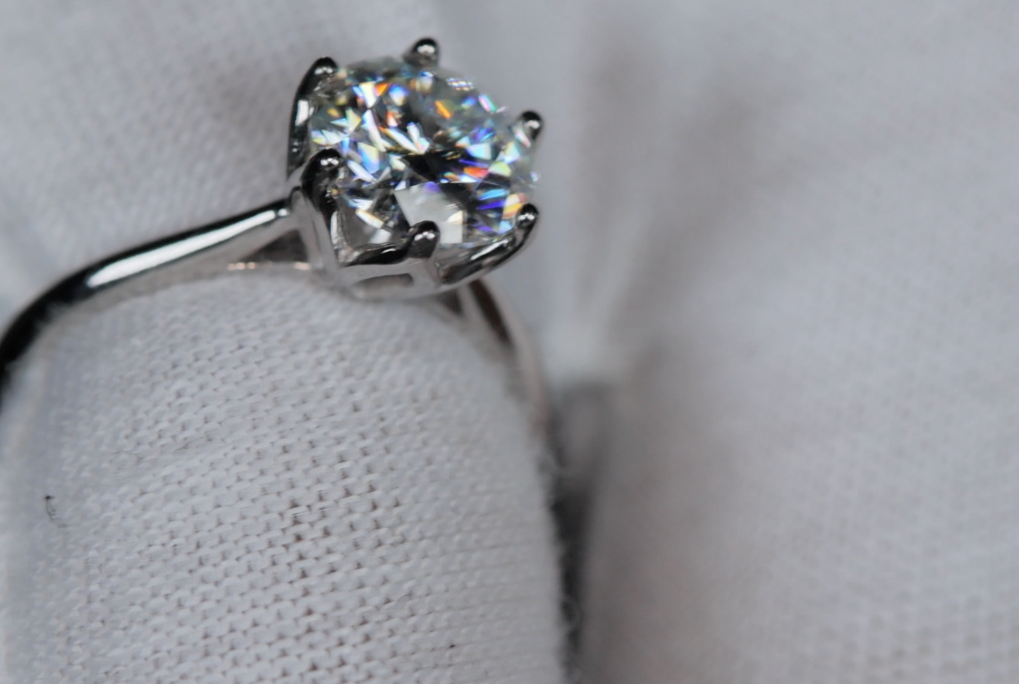 Womens Moissanite Engagement Ring | Moissanite Engagement Rings