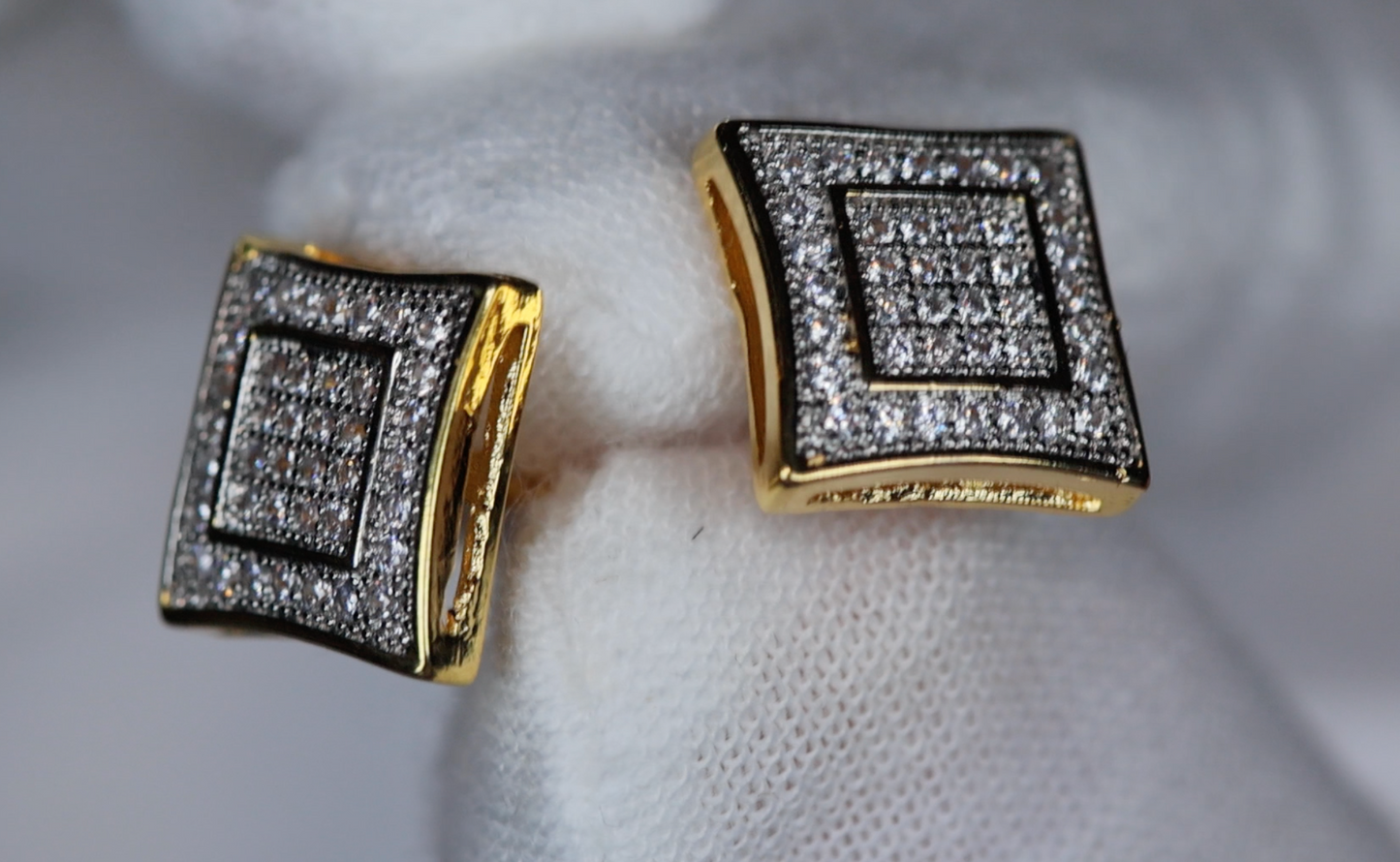 Womens Diamond Ear Studs | Mens Diamond Ear Studs | Gold Ear Studs