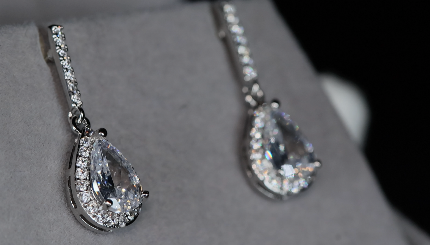 Teardrop Earrings | Womens Diamond Earrings | Pear Shape Earrings