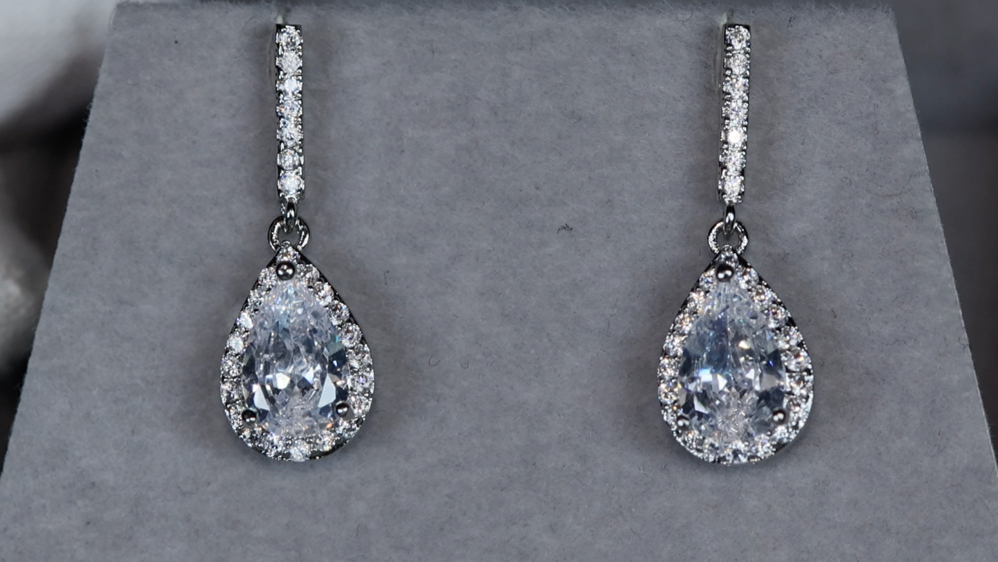Teardrop Earrings | Womens Diamond Earrings | Pear Shape Earrings