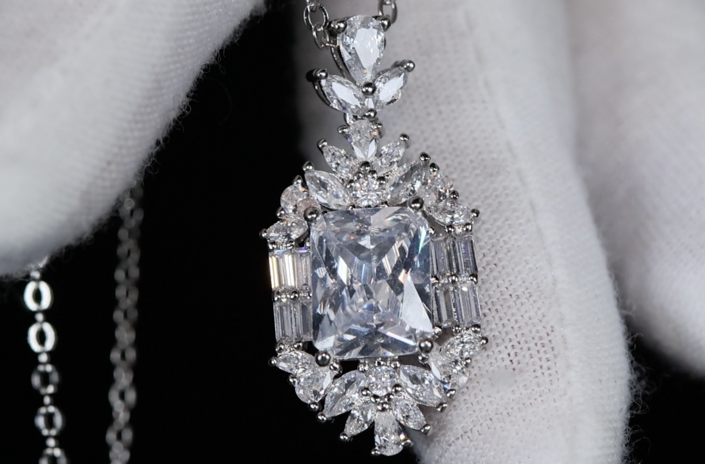 Womens Diamond Pendant | Diamond Necklace | Wedding Necklace