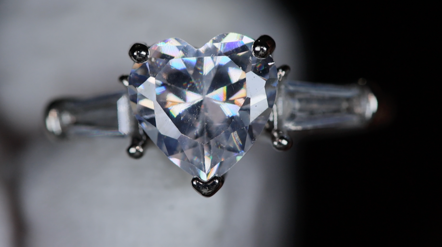 Diamond heart ring | Womens Heart Cut Diamond Ring