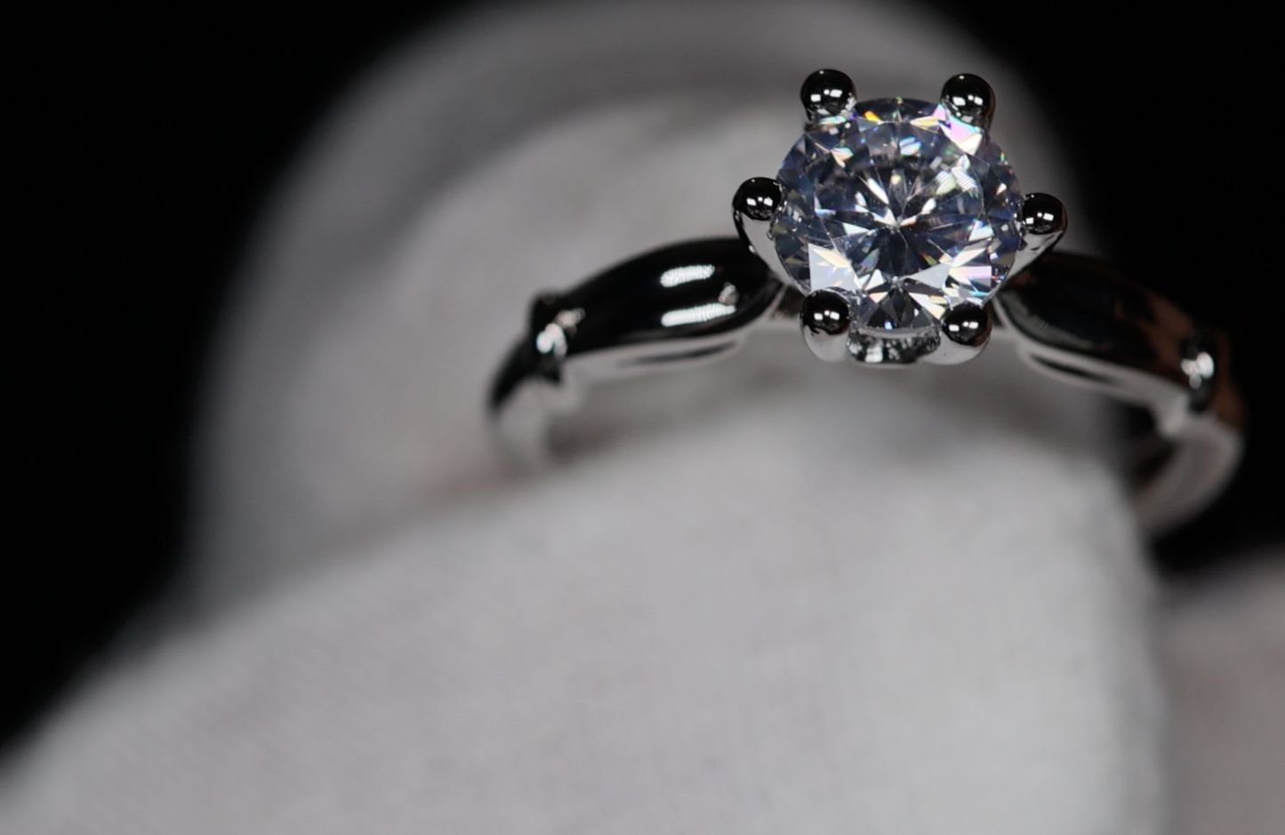 Womens Diamond Engagement Ring