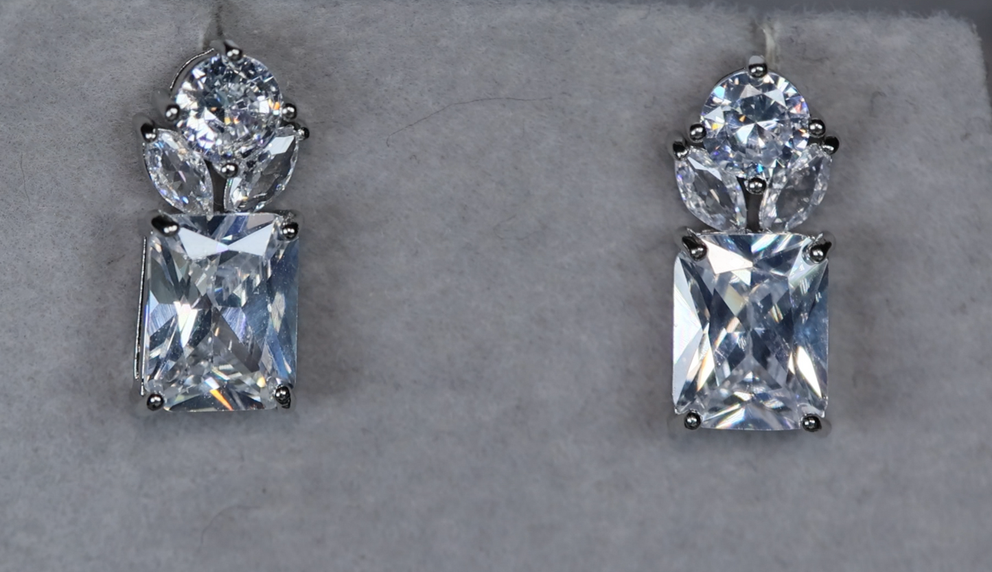 Womens Diamond Earrings