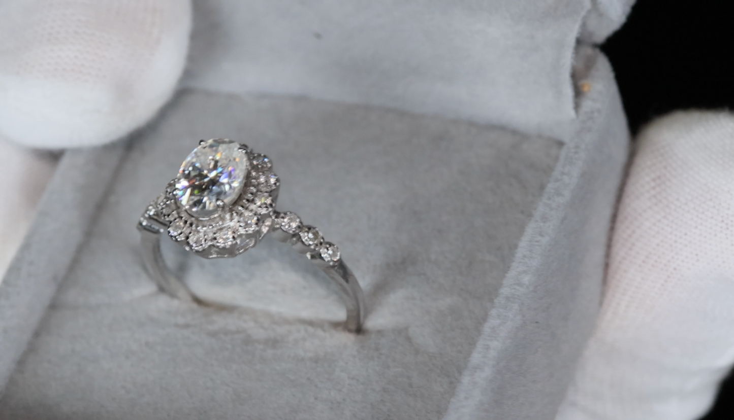 Moissanite Engagement Rings | Oval Moissanite Rings
