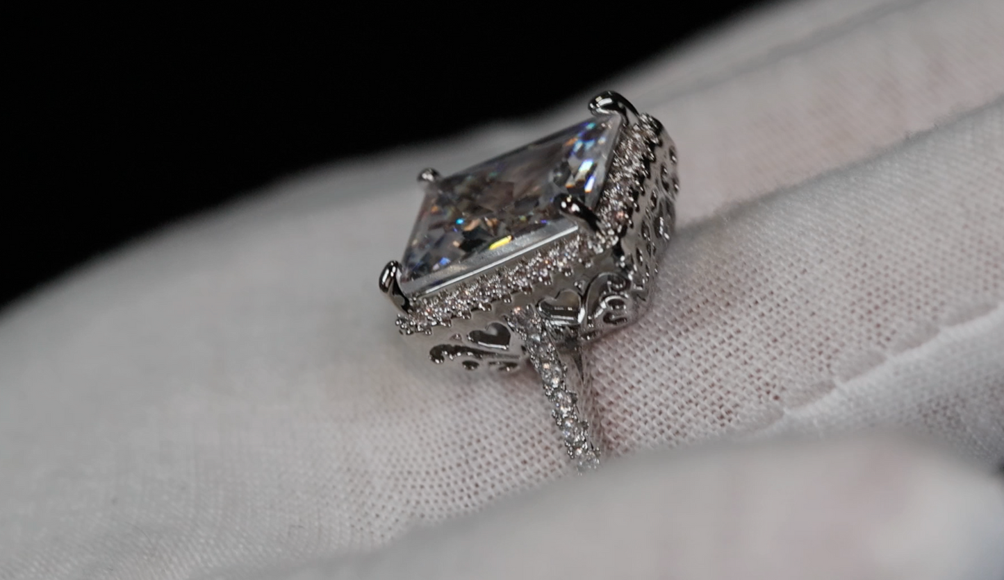 Radiant Cut Diamond Ring