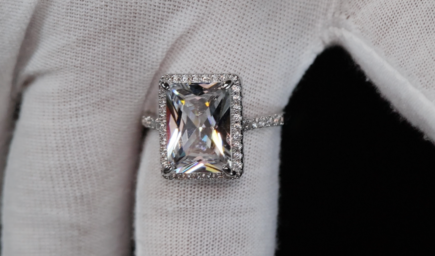 Radiant Cut Diamond Ring