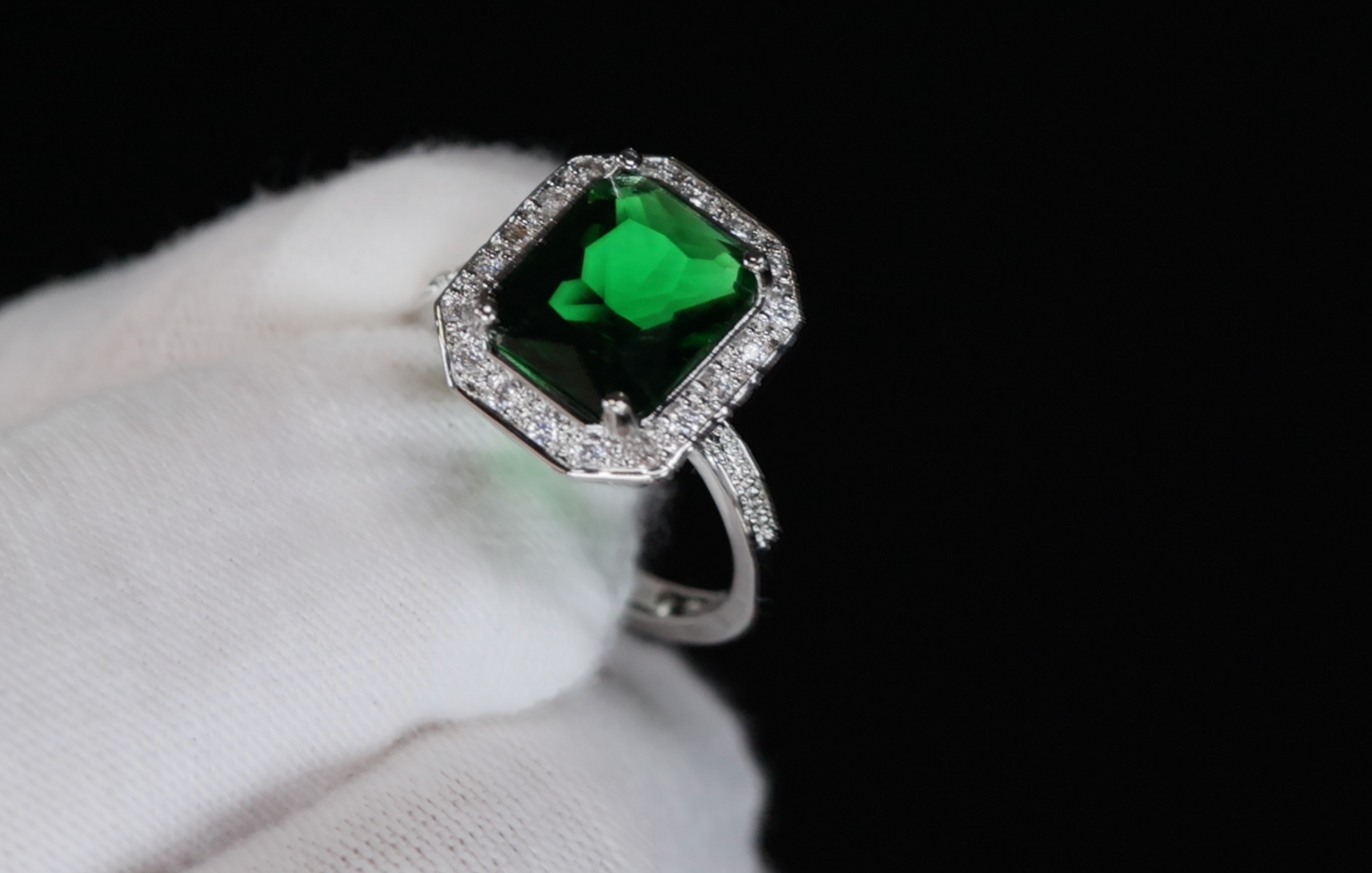 Womens Green Diamond Engagement Ring