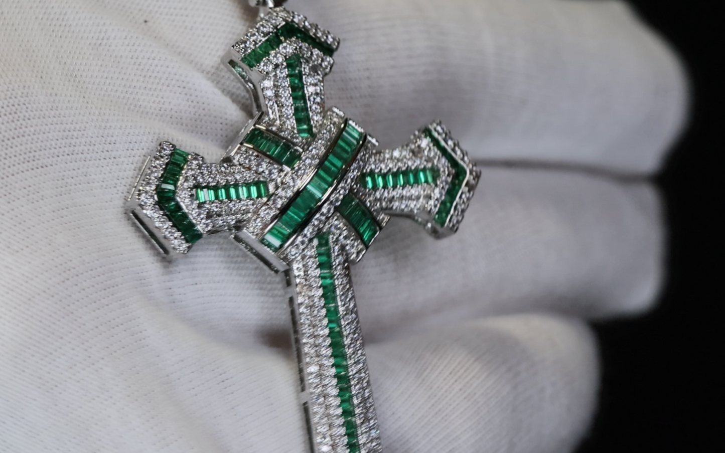 Green Diamond Cross Pendant | Big Green Diamond Cross Pendant