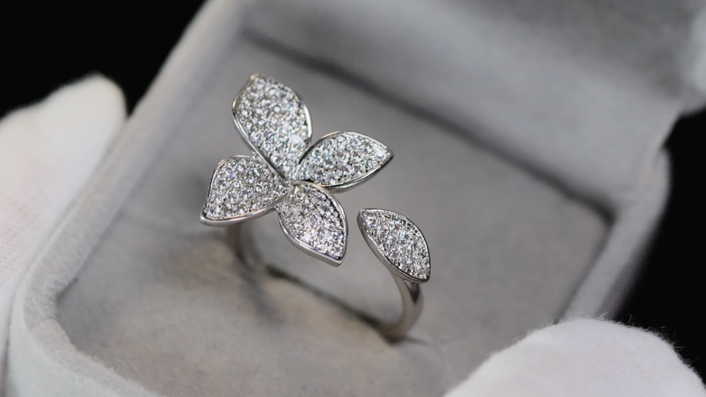 Diamond Flower Ring | Diamond Charm Ring