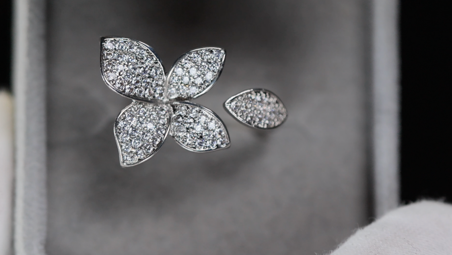 Diamond Flower Ring | Diamond Charm Ring