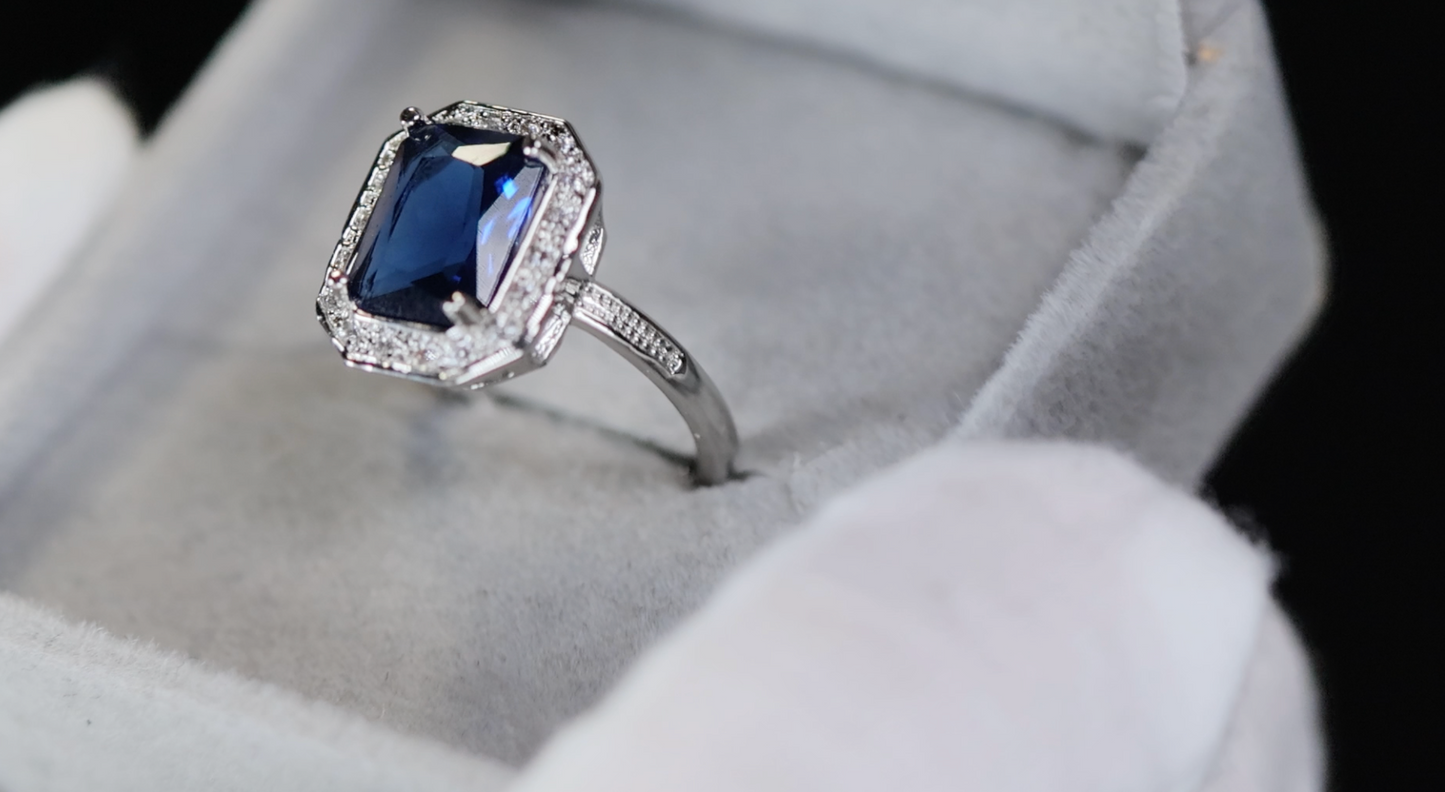 Sapphire Blue Diamond Ring | Blue Diamond Engagement Ring