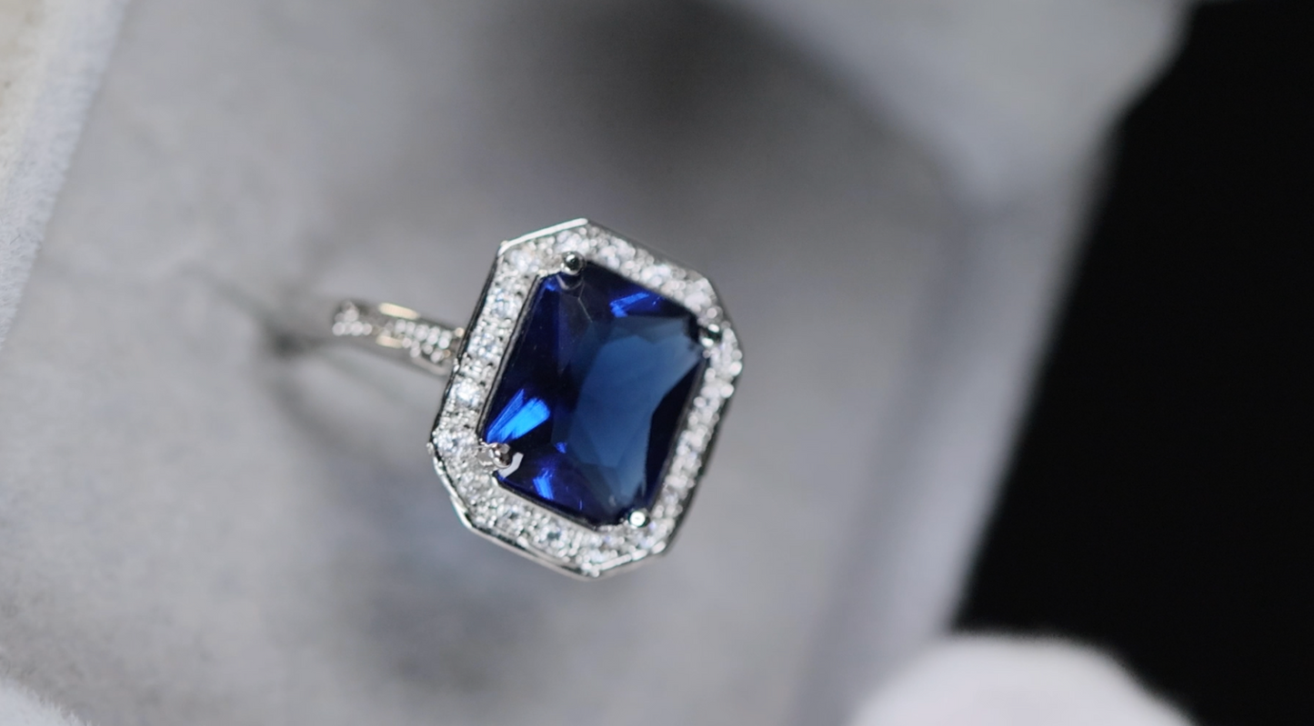 Sapphire Blue Diamond Ring | Blue Diamond Engagement Ring