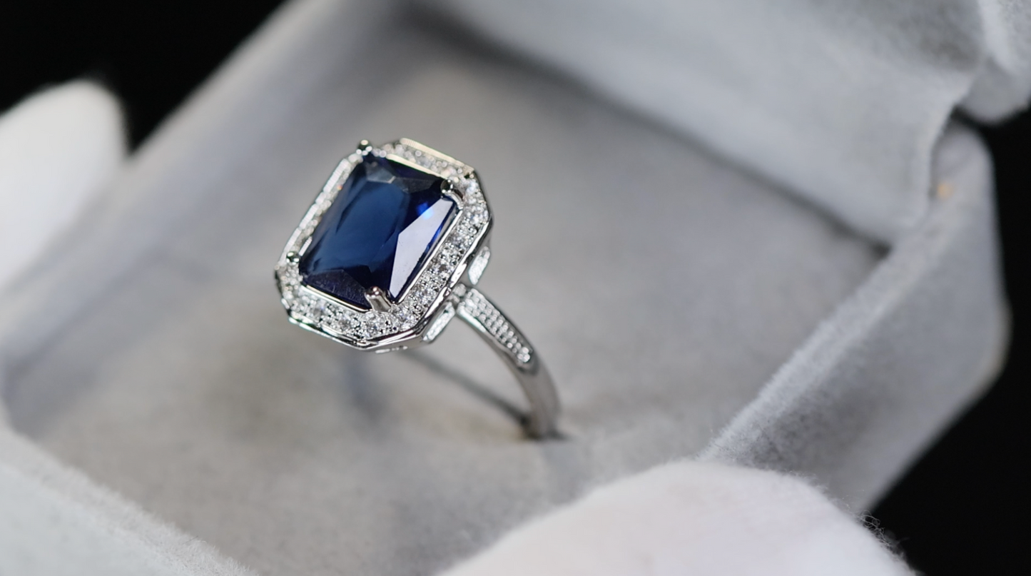 Sapphire Blue Diamond Ring | Blue Diamond Engagement Ring