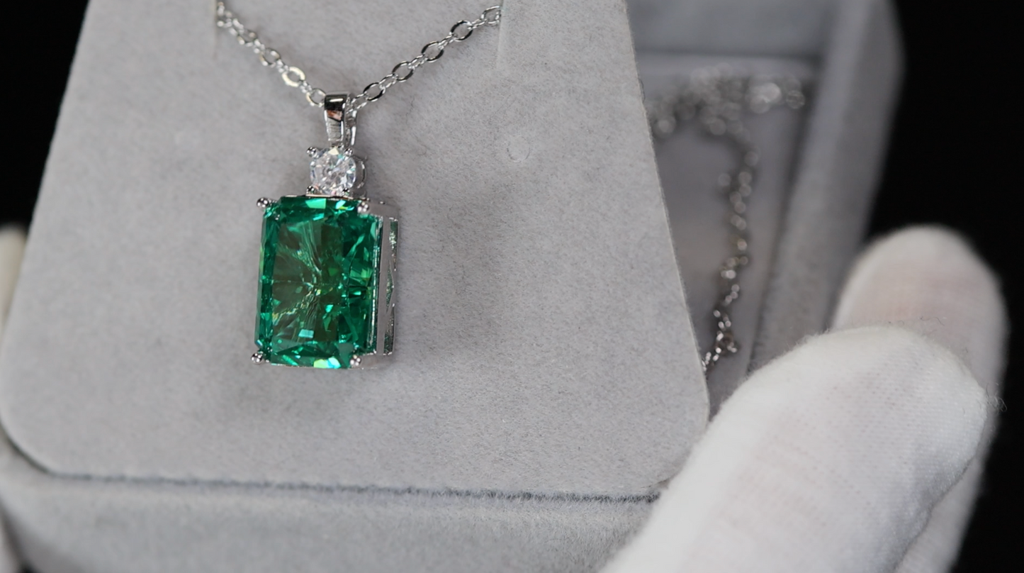 Green Crushed Diamond Pendant | Green Diamond Pendant