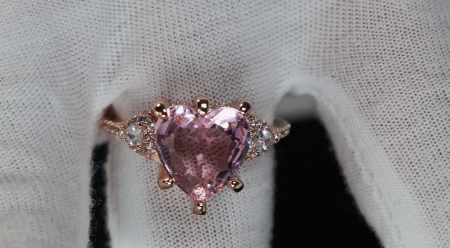 Rose Gold Diamond Heart Ring