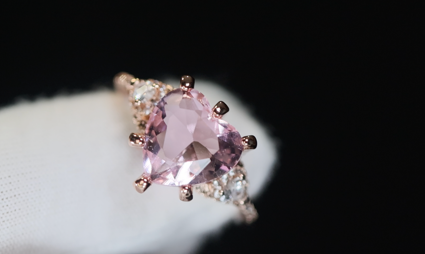 Rose Gold Diamond Heart Ring