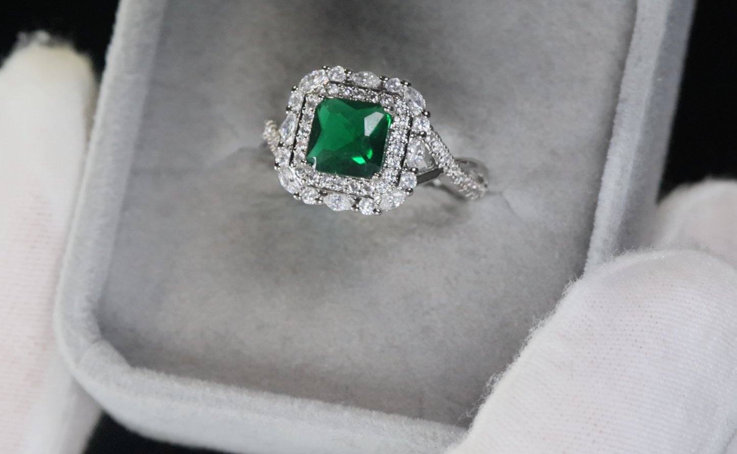 Green Diamond Ring