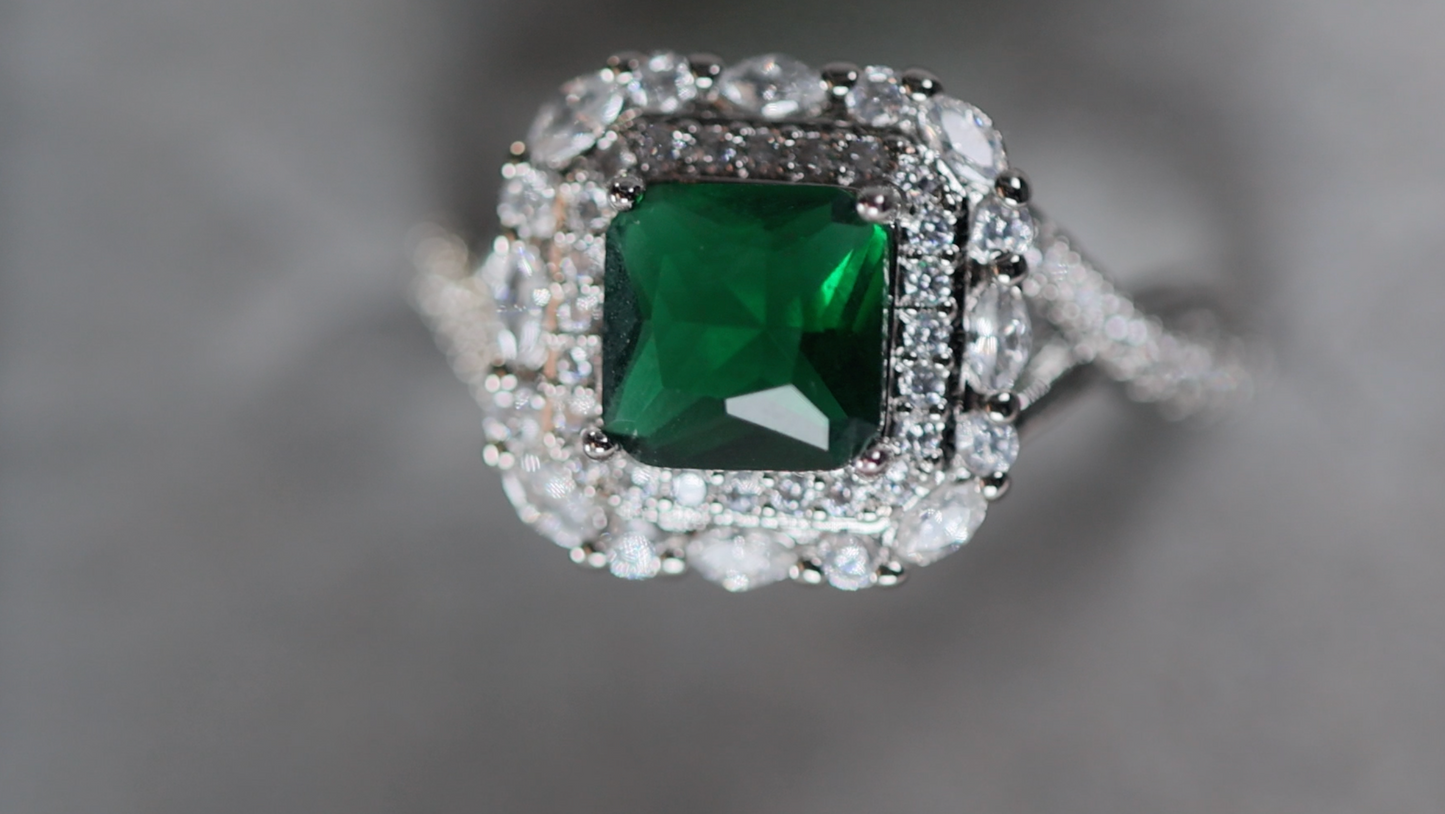 Green Diamond Ring