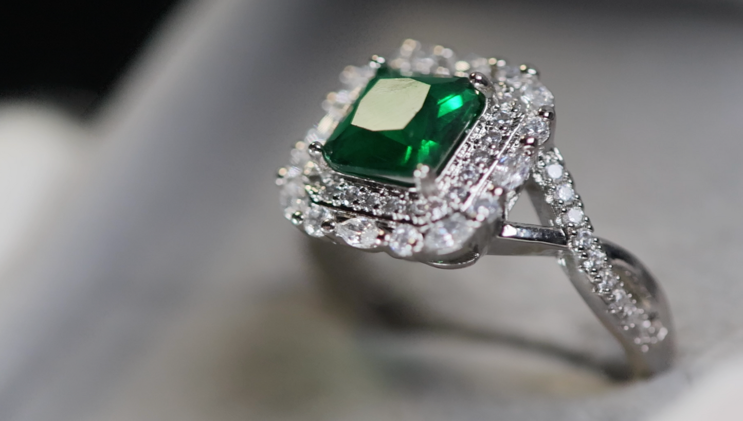 Green Diamond Ring