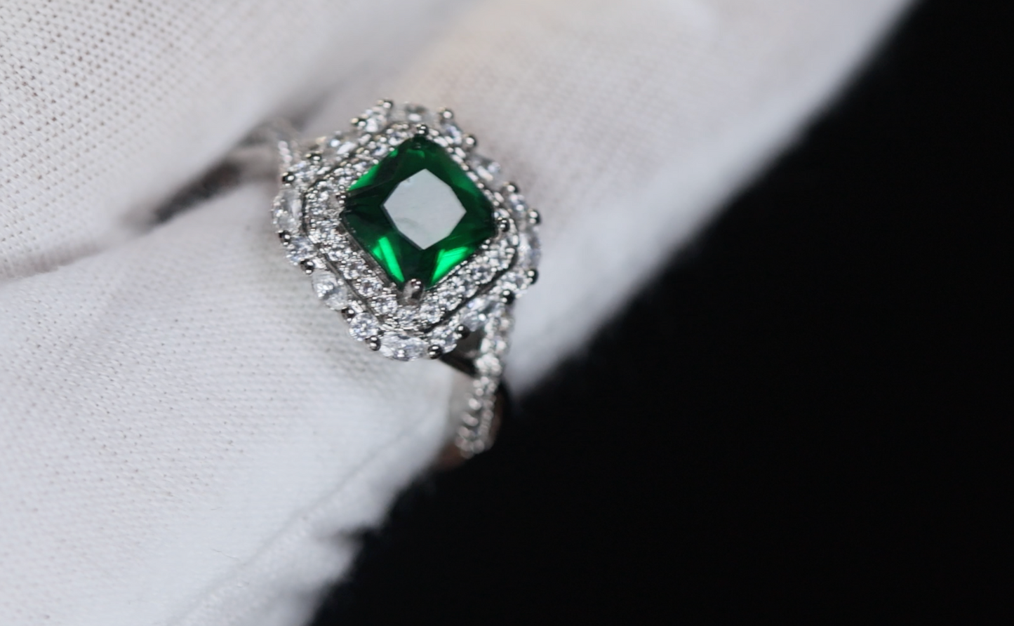 Green Diamond Ring