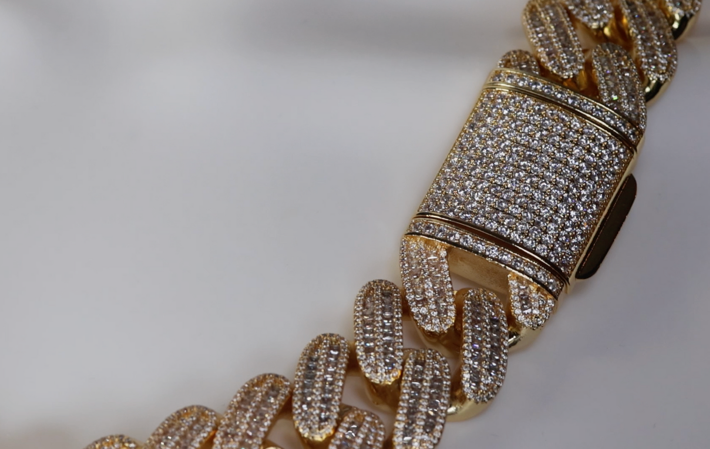 Gold Cuban Link Chain