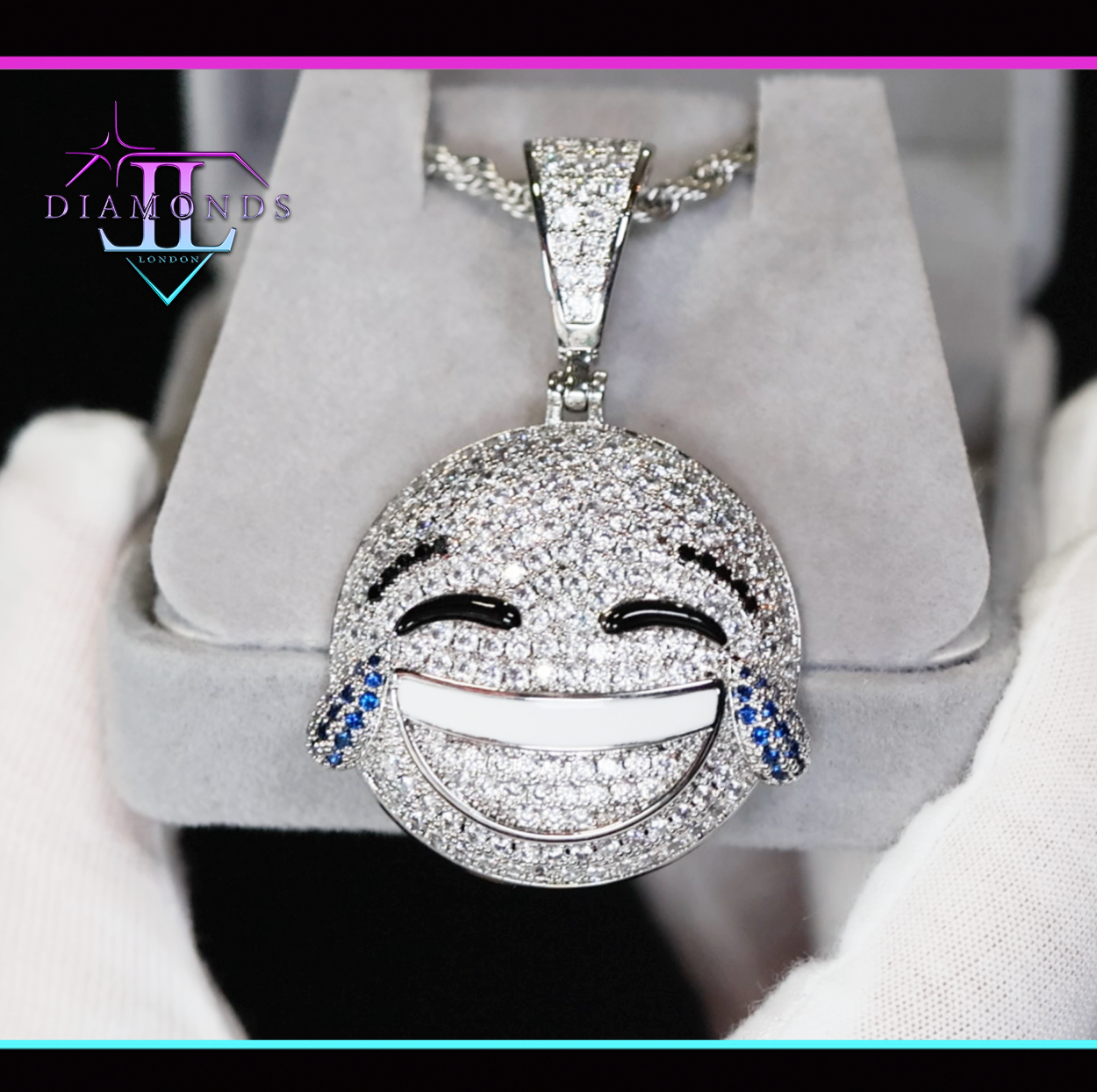 Diamond Emoji Pendant | Emoji Pendant | Iced Out Pendant