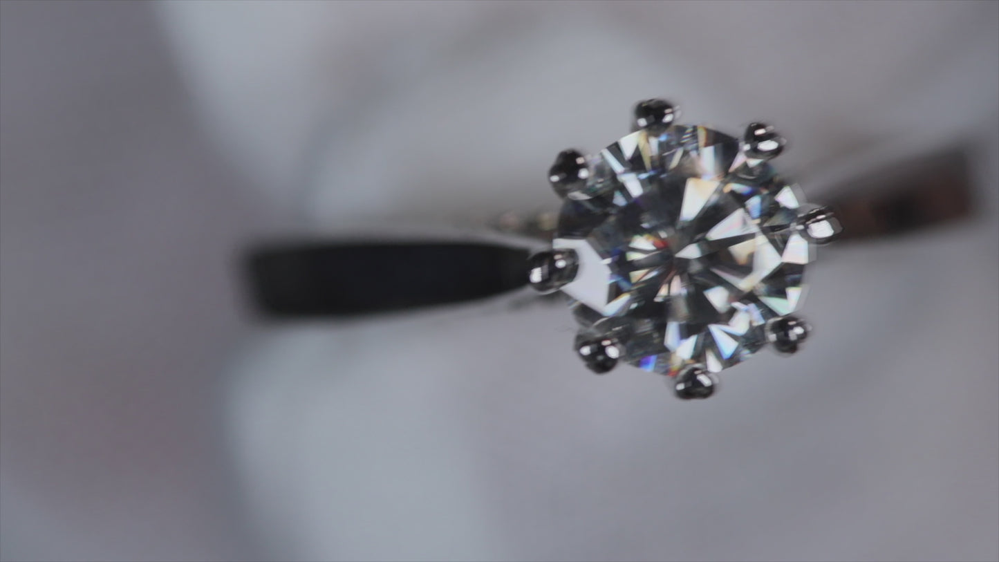 MOISSANITE DIAMOND ENGAGEMENT RING