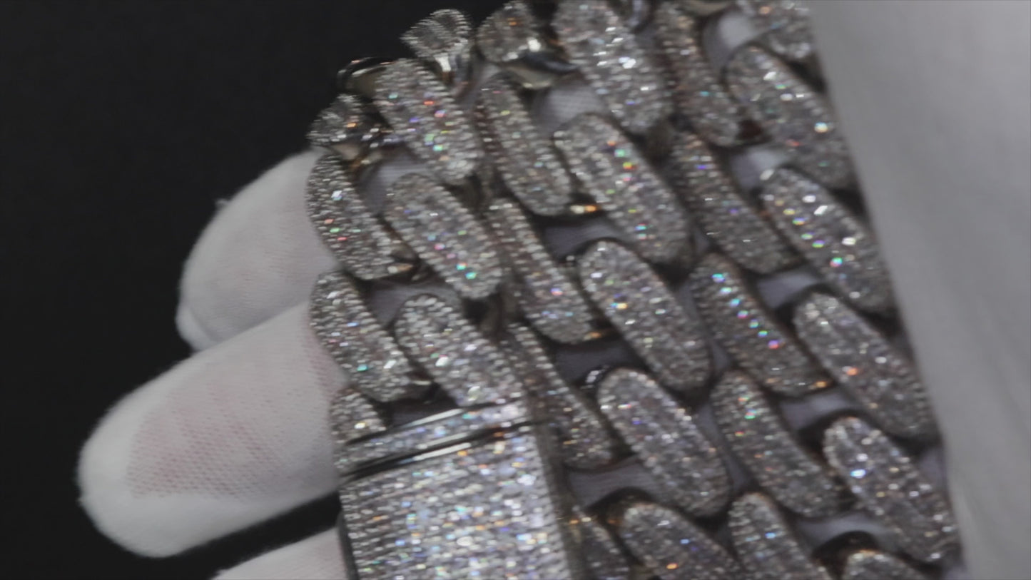 Load and play video in Gallery viewer, hip hop diamond cuban chain