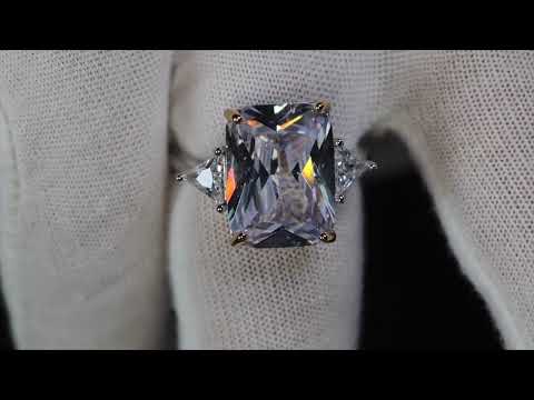Load and play video in Gallery viewer, Women's Big Diamond Ring