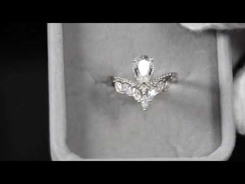 Pear Cut Moissanite Diamond Engagement Ring
