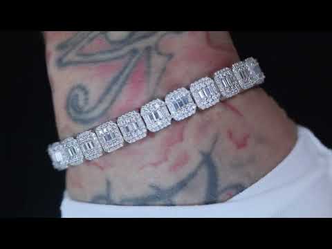 Load and play video in Gallery viewer, Moissanite Diamond Bracelet