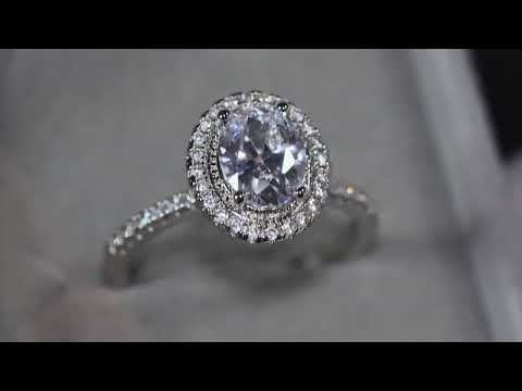 Oval Engagement Ring