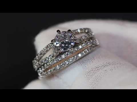 Load and play video in Gallery viewer, Womens Wedding Ring Set