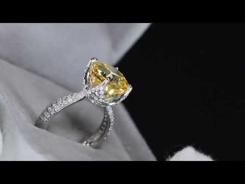 Load and play video in Gallery viewer, Yellow Diamond Ring