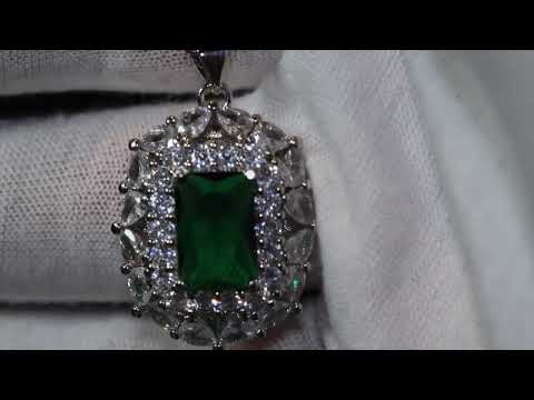 Green diamond pendant