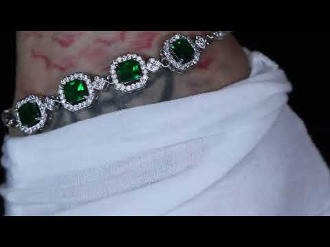 Load and play video in Gallery viewer, Green Diamond Bracelet